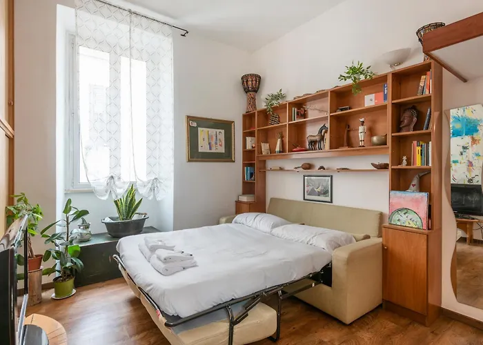 Bright Loft Center * Rom
